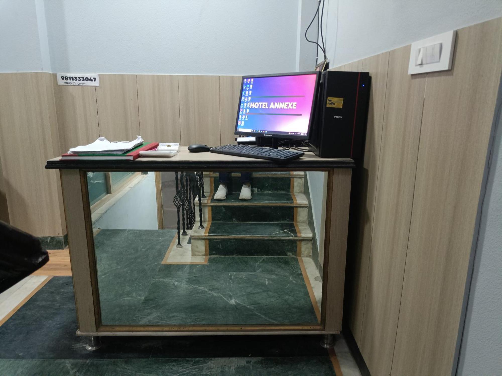 Airport Hotel Annexe Neu-Delhi Exterior foto